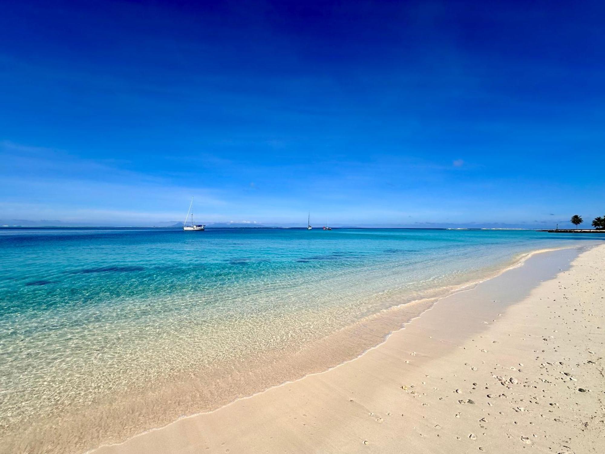 Meri Lodge Huahine Fare Zewnętrze zdjęcie