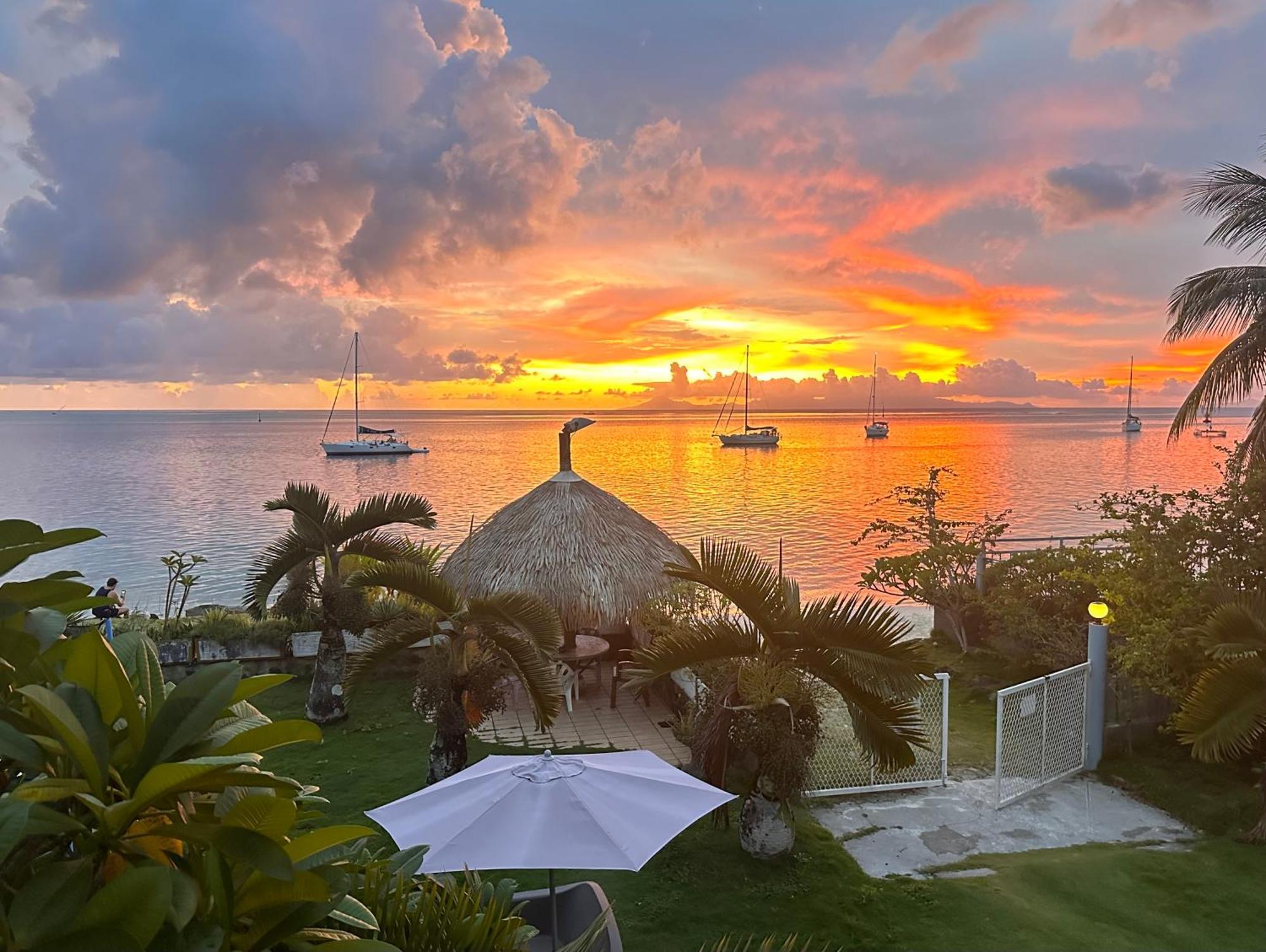Meri Lodge Huahine Fare Zewnętrze zdjęcie